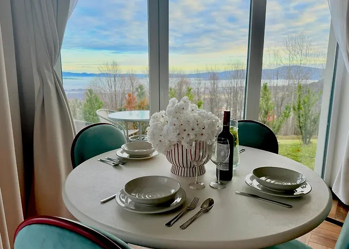 Summit 50s By Hillside