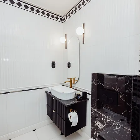 Summit 50s By Hillside *