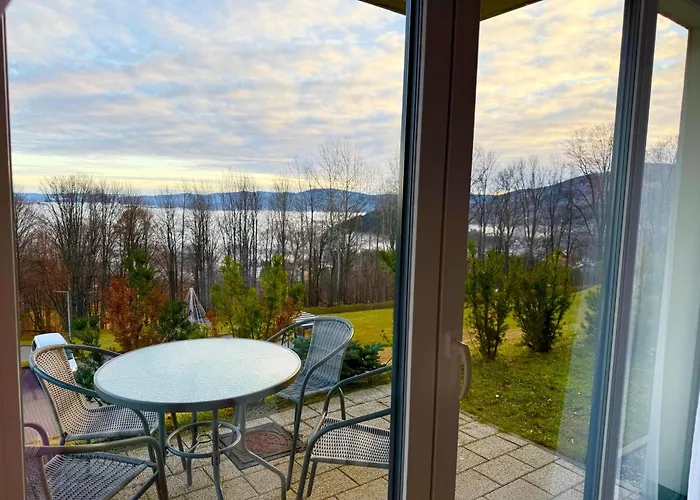 Summit 50s By Hillside *